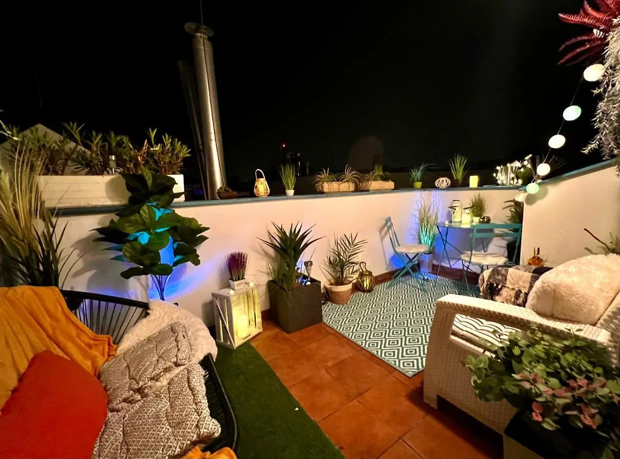 Duplex 2 With Quiet Terrace On Wenceslas Square Прага 0*,