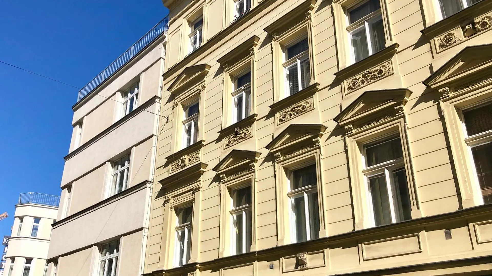 Апартаменты Duplex 2 With Quiet Terrace On Wenceslas Square Прага