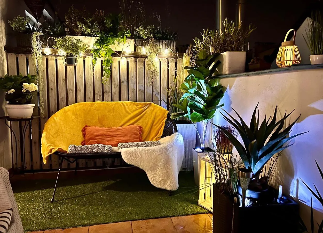 Duplex 2 With Quiet Terrace On Wenceslas Square Praha